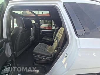 2026 Cadillac Escalade V-Series 1SD - miniatura 10