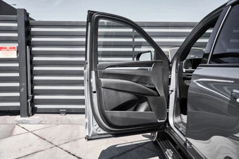 2026 Cadillac Escalade V-Series 1SD - miniatura 33