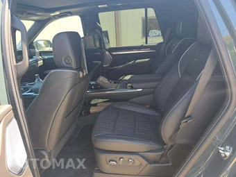 2026 Cadillac Escalade V-Series 1SD - miniatura 10