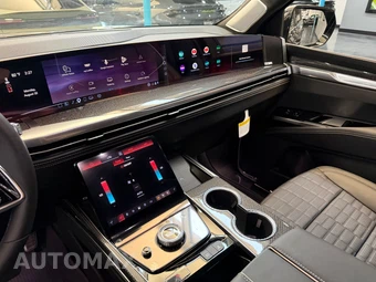 2026 Cadillac Escalade V-Series 1SD - miniatura 12