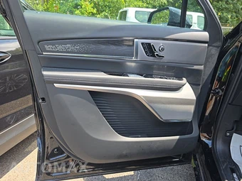 2026 Cadillac VISTIQ Platinum 1SH - miniatura 9