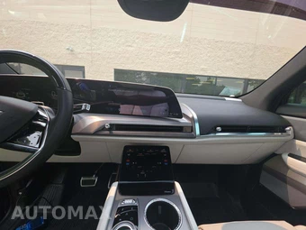 2026 Cadillac VISTIQ Sport 1SF - miniatura 10