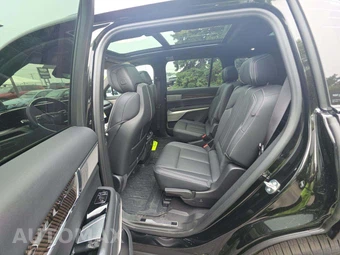 2026 Cadillac VISTIQ Sport 1SF - miniatura 13