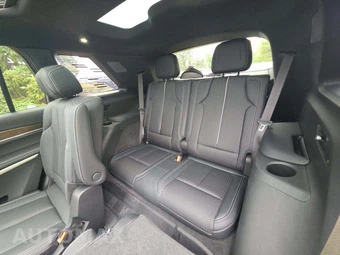 2026 Cadillac VISTIQ Sport 1SF - miniatura 14