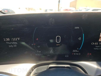 2026 Cadillac VISTIQ Sport 1SF - miniatura 9