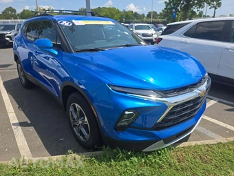 2026 Chevrolet Blazer LT 2LT - miniatura 4
