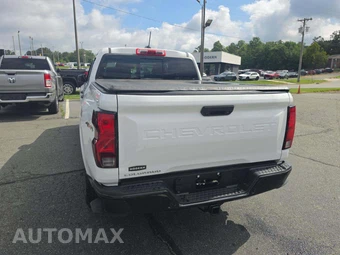 2026 Chevrolet Colorado WT Crew Cab Medium Bed 4WT - miniatura 2
