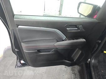 2026 Chevrolet Colorado Z71 Crew Cab Short Bed 4Z7 - miniatura 9