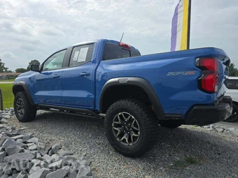 2026 Chevrolet Colorado ZR2 Crew Cab Medium Bed 4ZR - miniatura 2