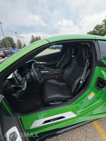 2026 Chevrolet Corvette E-Ray Coupe 1LZ - miniatura 3