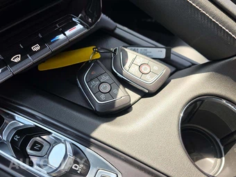 2026 Chevrolet Corvette E-Ray Coupe 2LZ - miniatura 5
