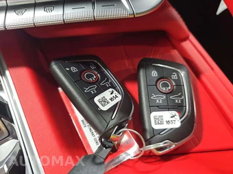 2026 Chevrolet Corvette Stingray Convertible 3LT - miniatura 8