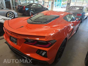 2026 Chevrolet Corvette Stingray Coupe 2LT - miniatura 3