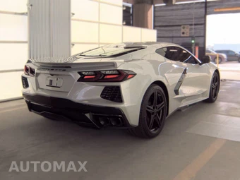 2026 Chevrolet Corvette Stingray Coupe 2LT - miniatura 4