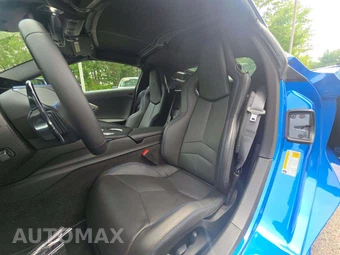 2026 Chevrolet Corvette Stingray Coupe 2LT - miniatura 3