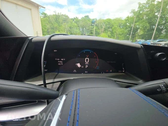 2026 Chevrolet Corvette Stingray Coupe 2LT - miniatura 6