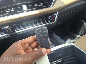 2026 Chevrolet Equinox ACTIV KDZ - miniatura 8