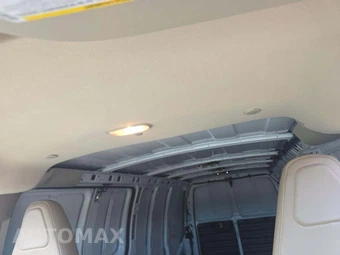 2026 Chevrolet Express 3500 Cargo Van 1WT 155.0" WB - miniatura 11