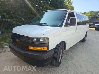 2026 Chevrolet Express 3500 Passenger Van LS 1LS 155.1" WB
