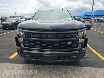 2026 Chevrolet Silverado 1500 Custom Crew Cab Short Bed 1CX - miniatura 2