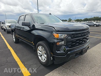 2026 Chevrolet Silverado 1500 Custom Crew Cab Short Bed 1CX - miniatura 3