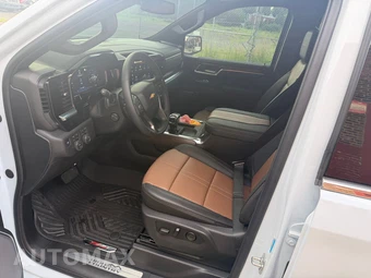 2026 Chevrolet Silverado 1500 High Country Crew Cab Medium Bed 3LZ - miniatura 10