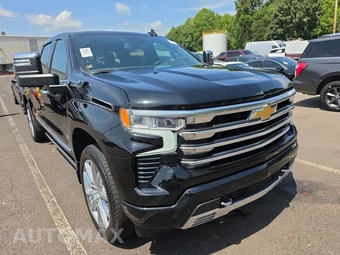 2026 Chevrolet Silverado 1500 High Country Crew Cab Short Bed 3LZ - miniatura 3