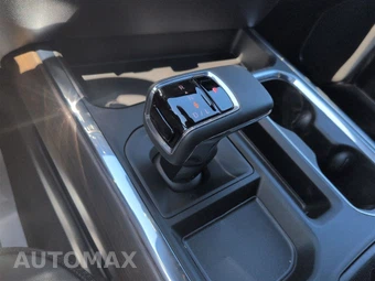2026 Chevrolet Silverado 1500 High Country Crew Cab Short Bed 3LZ - miniatura 16