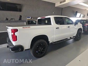 2026 Chevrolet Silverado 1500 LT Trail Boss Crew Cab Short Bed 2LT - miniatura 4