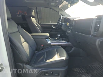 2026 Chevrolet Silverado 1500 LTZ Crew Cab Short Bed 1LT - miniatura 8