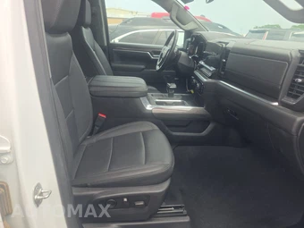 2026 Chevrolet Silverado 1500 LTZ Crew Cab Short Bed 1LT - miniatura 8