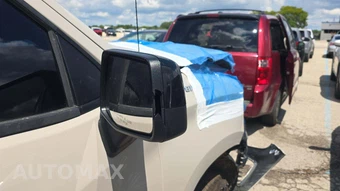 2026 Chevrolet Silverado 1500 RST Crew Cab Short Bed 1SP - miniatura 32