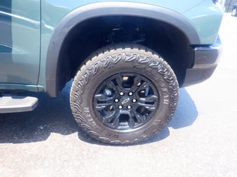 2026 Chevrolet Silverado 1500 ZR2 Crew Cab Short Bed 3LT - miniatura 17
