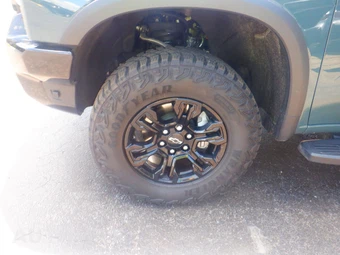 2026 Chevrolet Silverado 1500 ZR2 Crew Cab Short Bed 3LT - miniatura 22