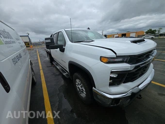 2026 Chevrolet Silverado 2500HD LT Crew Cab Long Bed 1LT - miniatura 3