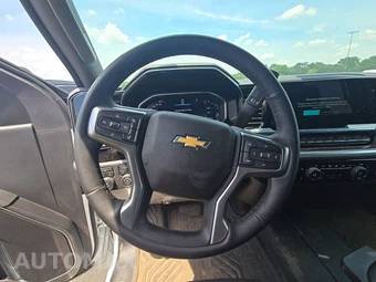 2026 Chevrolet Silverado 2500HD LT Crew Cab Short Bed 1LT - miniatura 10
