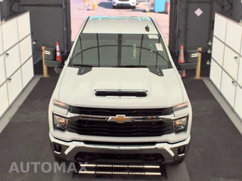 2026 Chevrolet Silverado 2500HD LT Crew Cab Short Bed 1LT - miniatura 2