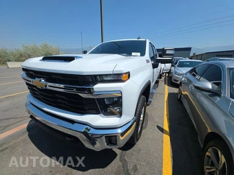 2026 Chevrolet Silverado 2500HD LT Crew Cab Short Bed 1LT - samochód z USA z aukcji Manheim, oferta Kup Teraz w AUTOMAX