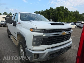 2026 Chevrolet Silverado 2500HD LT Crew Cab Short Bed 1LT - miniatura 2
