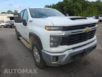 2026 Chevrolet Silverado 2500HD LT Crew Cab Short Bed 1LT - miniatura 3