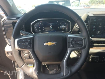2026 Chevrolet Silverado 2500HD LT Crew Cab Short Bed 1LT - miniatura 10