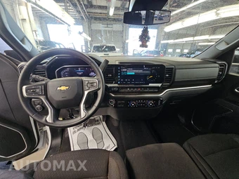 2026 Chevrolet Silverado 2500HD LT Crew Cab Short Bed 1LT - miniatura 11