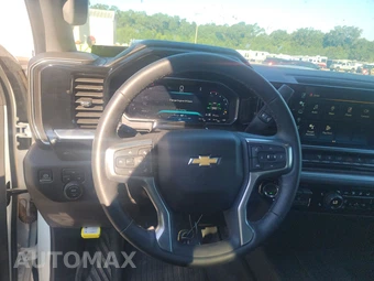 2026 Chevrolet Silverado 2500HD LT Crew Cab Short Bed 1LT - miniatura 10