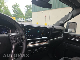2026 Chevrolet Silverado 2500HD LT Crew Cab Short Bed 1LT - miniatura 11