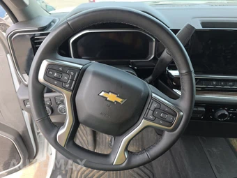 2026 Chevrolet Silverado 2500HD LT Crew Cab Short Bed 1LT - miniatura 10