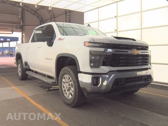 2026 Chevrolet Silverado 2500HD LT Crew Cab Short Bed 1LT - miniatura 3