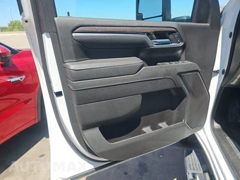 2026 Chevrolet Silverado 2500HD LT Crew Cab Short Bed 1LT - miniatura 9
