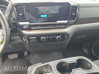 2026 Chevrolet Silverado 2500HD LT Crew Cab Short Bed 1LT - miniatura 11