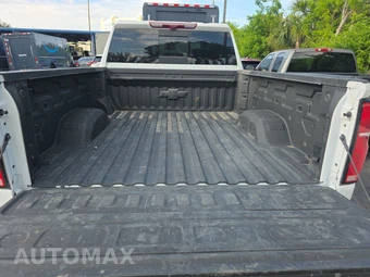 2026 Chevrolet Silverado 2500HD LTZ Crew Cab Short Bed 1LZ - miniatura 16
