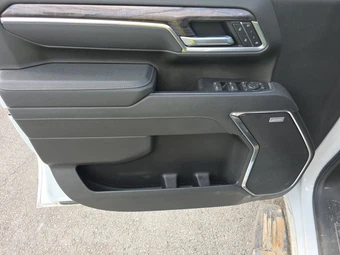 2026 Chevrolet Silverado 2500HD LTZ Crew Cab Short Bed 1LZ - miniatura 9